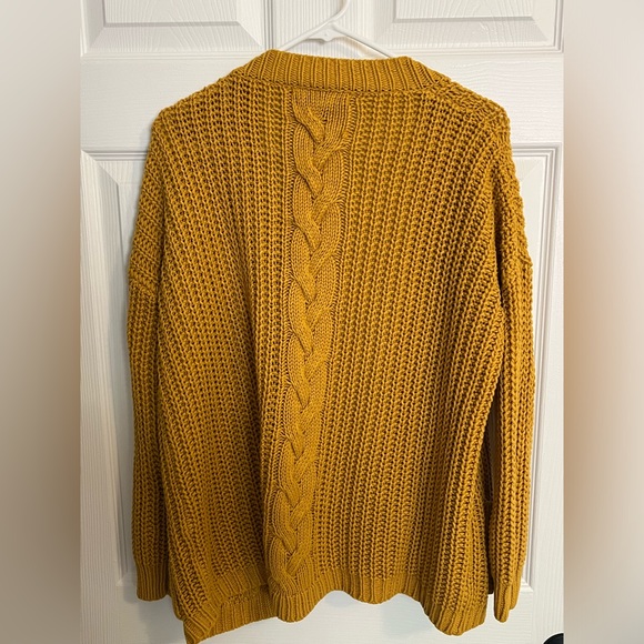 Forever 21 chunky, cozy, cable knit open front cardigan in rich mustard yellow - Picture 2 of 3